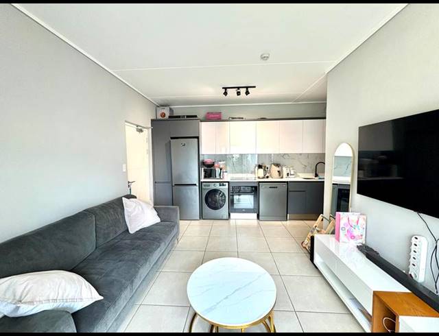 1 BEDROOM APARTMENT FOR SALE IN THE HUNTSMAN